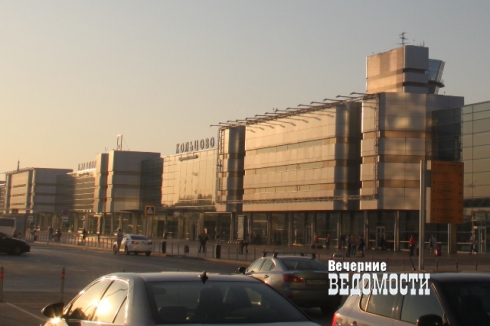 Екатеринбургский аэропорт закроют на время парада и тренировок боевой авиатехники