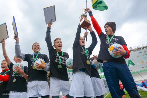 В Челябинске определили победителей Суперкубка по детскому футболу «Метрошка 2017»