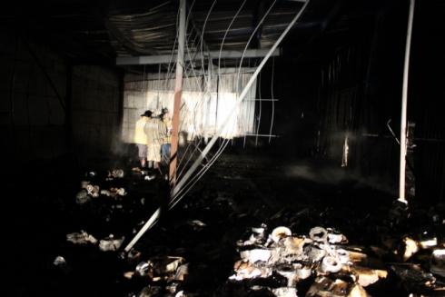В Екатеринбурге потушен крупный пожар на складе (фото)