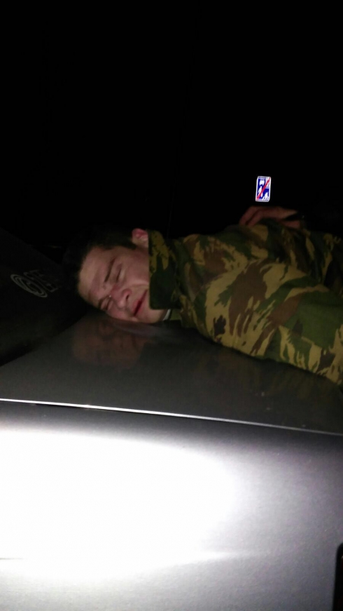В Екатеринбурге мужчина ломом пытался вскрыть банкомат (фото)