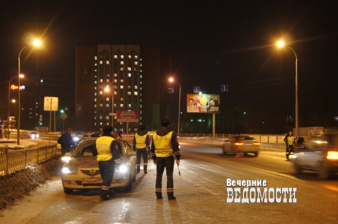 Празднуют женщины, пьют мужчины: ГИБДД поймала полсотни пьяных лихачей в Екатеринбурге (ФОТО)