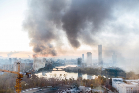 В Екатеринбурге сгорела лодочная станция