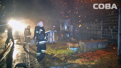 При пожаре в частном доме на улице Коммунальной погибла семейная пара