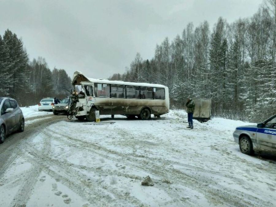 ГИБДД: сводка происшествий на территории Свердловской области за 22 марта 2018 года