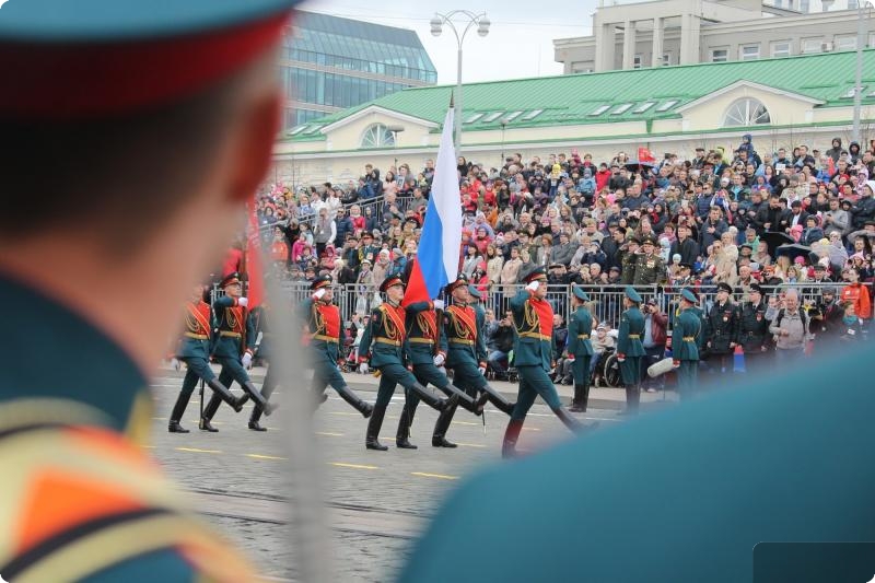 В Екатеринбурге прошел парад Победы