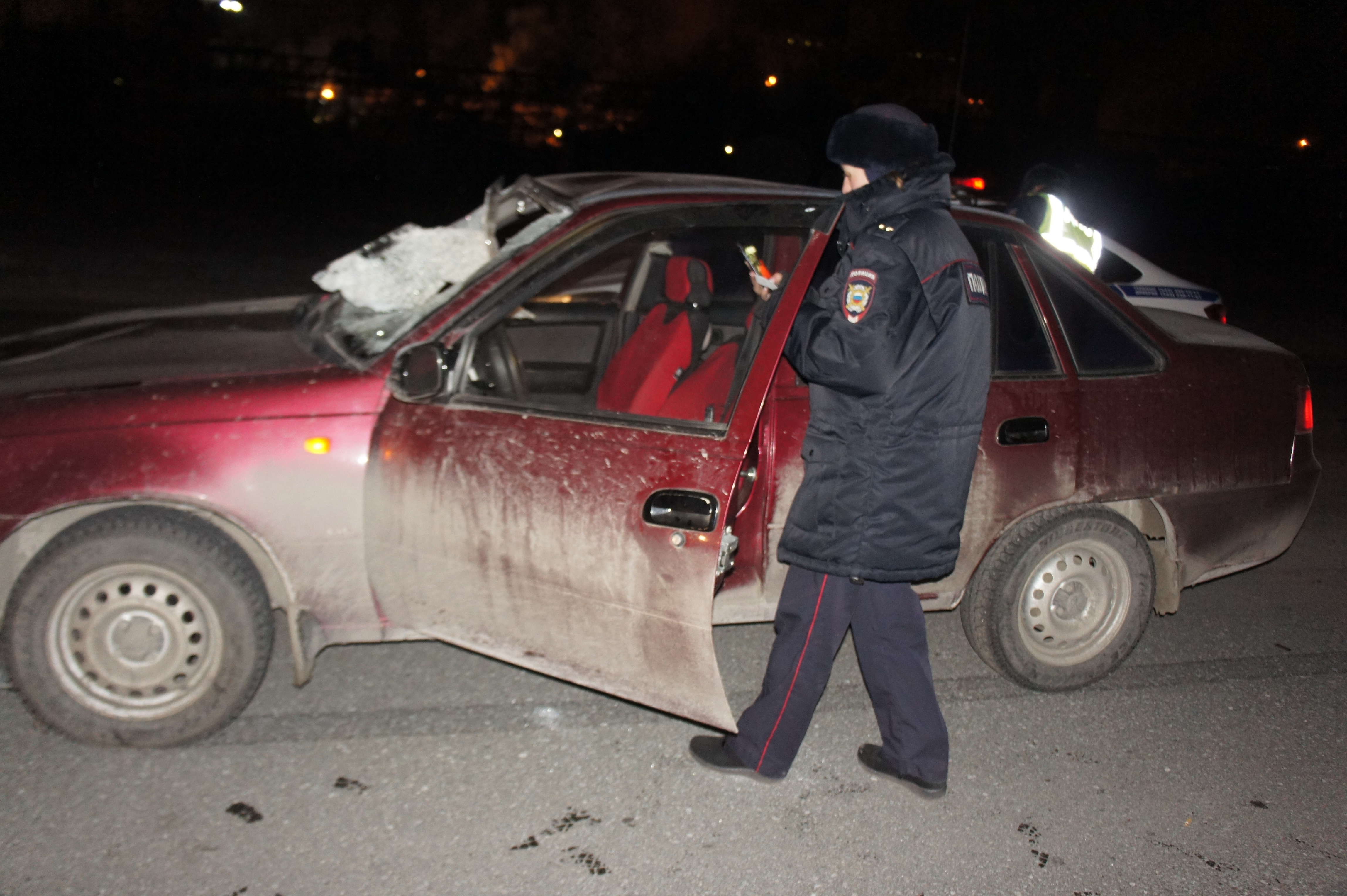 В Нижнем Тагиле под колёсами автомобиля погиб мужчина