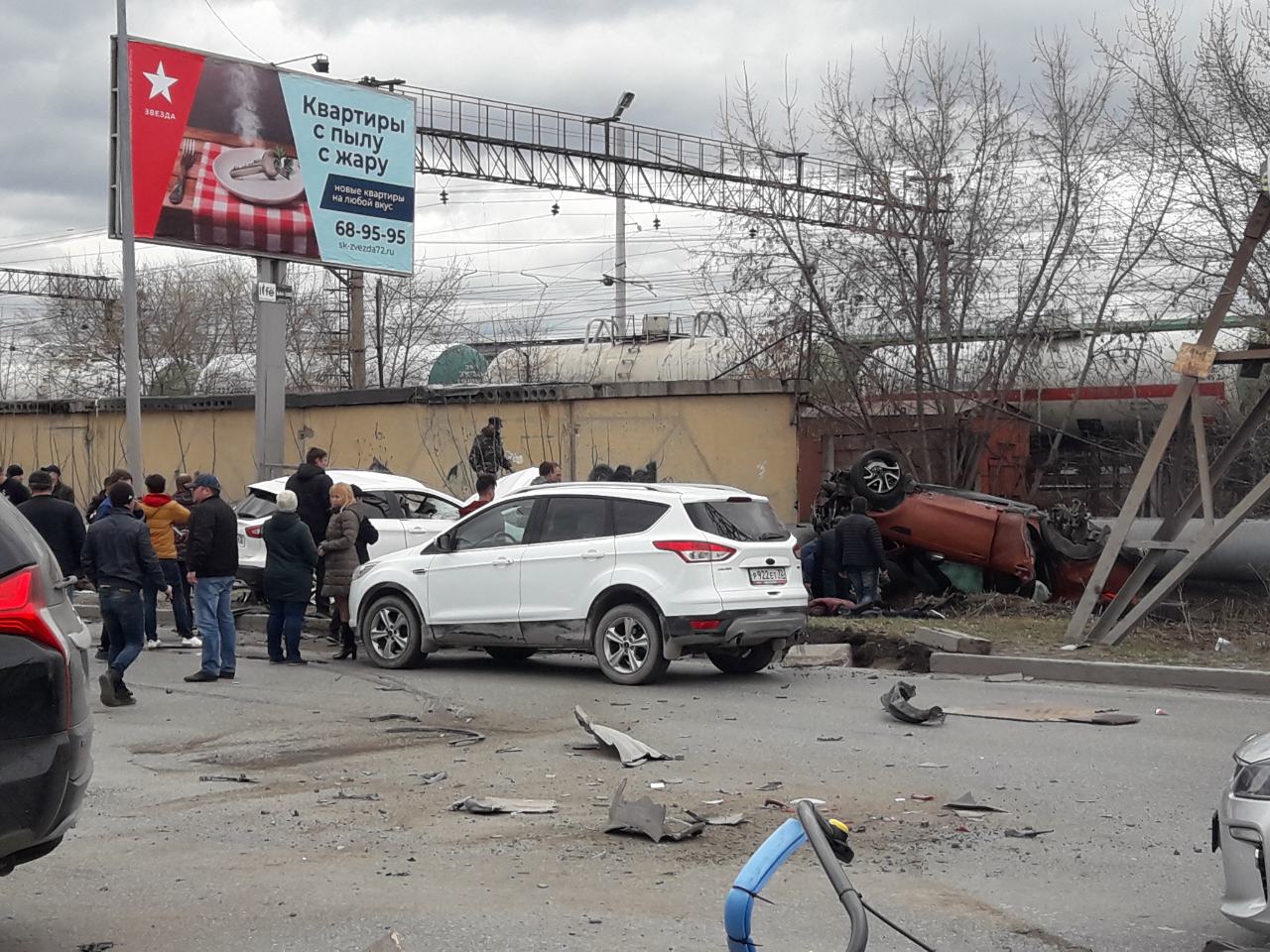 Жуткая авария в Тюмени попала на видео